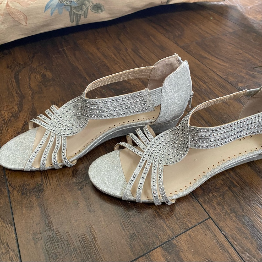 Charter Club silver sandals in women’s 9.5